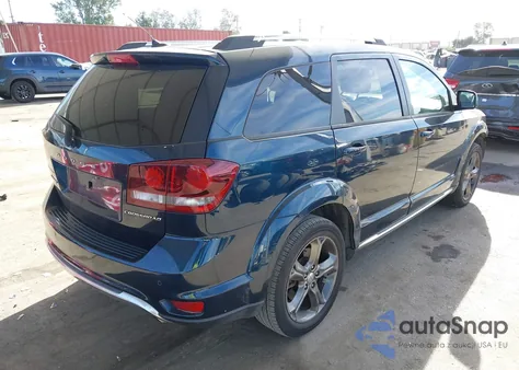 2015 Dodge Journey Crossroad z USA, uszkodzony, nr VIN 3C4PDCGG1FT574478